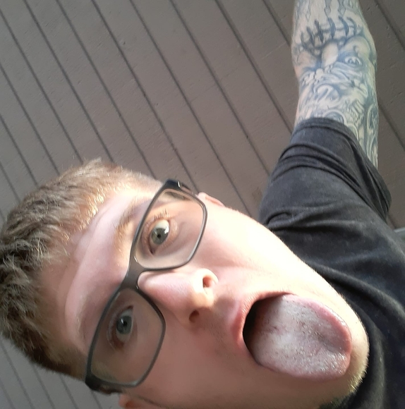 Meet your Posher, Ryno - Picture 1 of 1